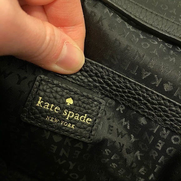 Kate Spade Chester Street Avie Crossbody bag - Picture 3 of 16